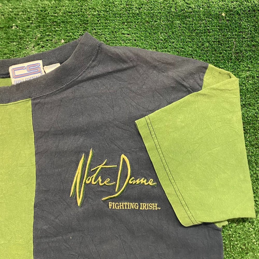 Vintage 90s Notre Dame Fighting Irish T-Shirt Split Cut & Sew Faded Boxy L - Picture 2 of 5